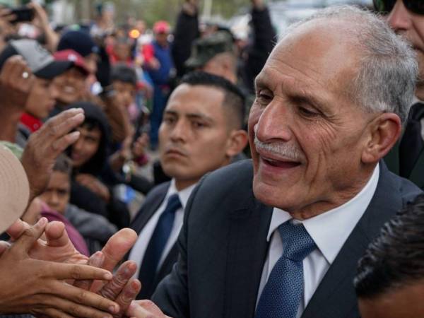 El mandatario hondureño se encuentra en Estados Unidos, donde visitó a Donald Trump en su casa.