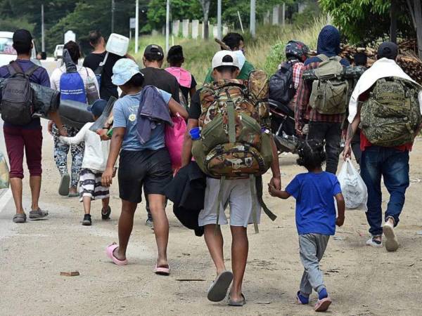 Los menores fueron trasladados al centro Nuestras Raíces Guatemala, donde recibieron alimentación y fueron sometidos a una evaluación médica.
