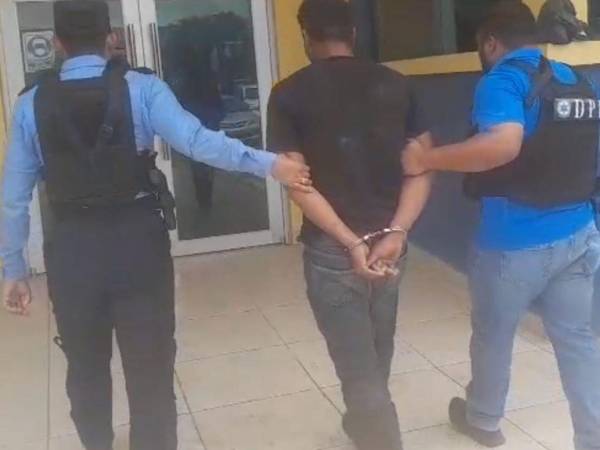 El individuo habría abusado varias veces a la señora y la amenazaba con matarla si lo denunciaba.