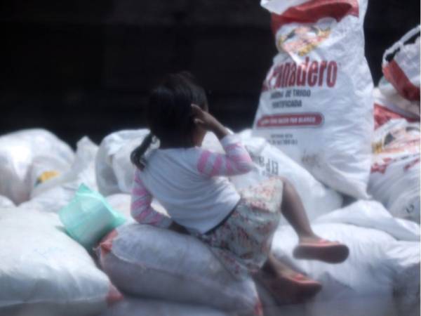 La niñez continua en un estado de vulneración, casis 20,000 menores viven en situación de calle, algunos no tienen acceso a la educación así que salen a pedir a las calles para tener acceso a alimentos.