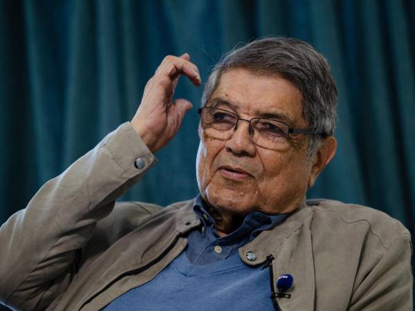 Miles de nicaragüenses están viendo esto como un homenaje a mi país, están viéndolo como un homenaje a Nicaragua, a su cultura, a su lengua, dijo Sergio Ramírez tras el anuncio.