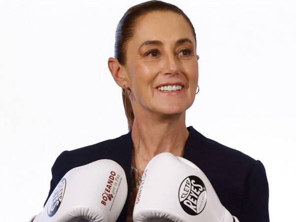 Presidenta de México promueve programa para reconstrucción de comunidades vulnerables.