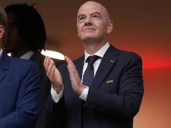 Gianni Infantino lamentó que se haya dado dicho acto tras un partido de fútbol.