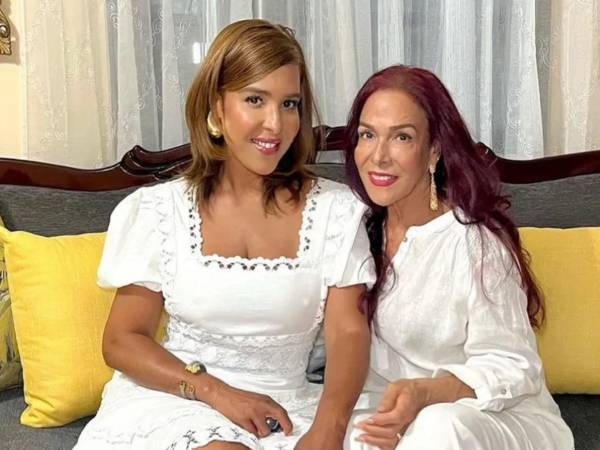 Yolaine Díaz y su madre Ana Mirtha Lantigua fallecieron en el siniestro.