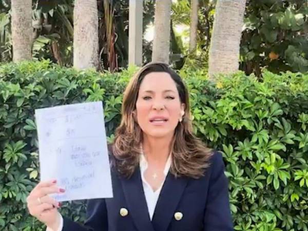 María Elvira Salazar criticó a Rixi Moncada por admirar a Fidel Castro y la calificó de mal informada.