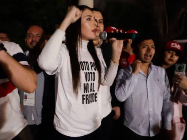 Marlon Lara apoya al CCEPL al desautorizar a Iroshka Elvir y afirma que el Partido Liberal definirá a sus delegados para el escrutinio especial.