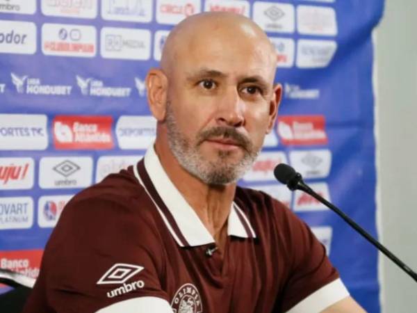Para Espinel, Motagua y Real España son los favoritos a quedarse con el Clausura.