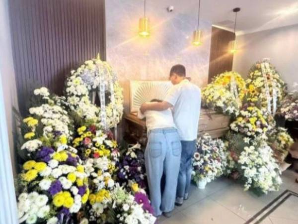 El crimen ocurrió al interior del negocio Zona China, donde el menor de 15 años recibió un disparo en la cabeza por parte de un guardia de seguridad que tenía apenas un día de haber sido contratado.