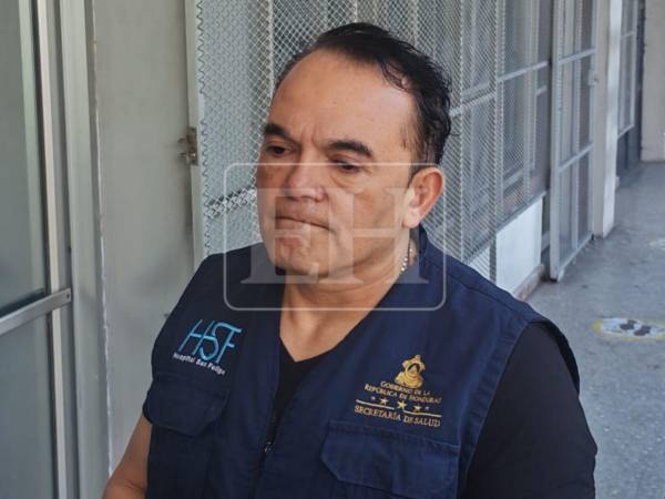 La comparecencia del director se produce en medio de las investigaciones relacionadas con los médicos que participaron en las asambleas informativas.