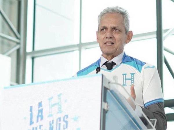 Reinaldo Rueda dio a conocer los jugadores que tomó en cuenta para estos partidos.