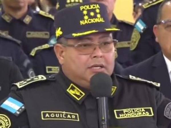 La Policía Nacional de Honduras aclaró que los vehículos observados frente a la residencia de la diputada Espinoza no correspondían a patrullas oficiales.