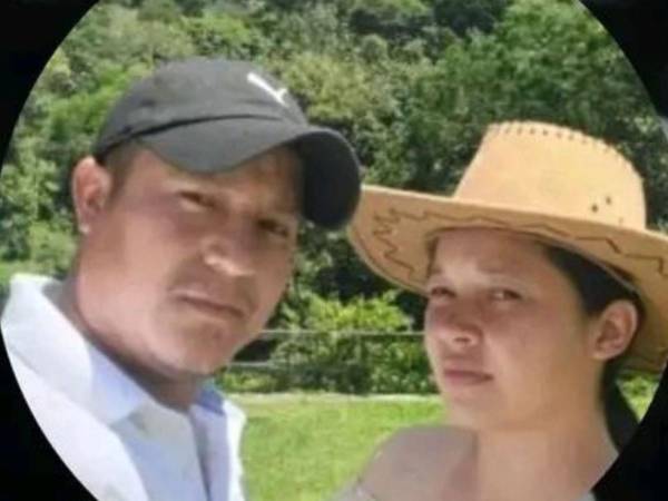 Como Nicolle Alexandra Ordóñez y Ronald Josué López fue identificada la pareja que perdió la vida en un fuerte accidente de tránsito en la carretera que conduce a la zona sur del país.