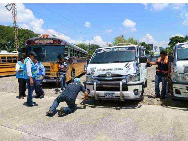 Autoridades del IHTT hacen el llamado a los transportistas para lleven sus unidades a las revisiones.