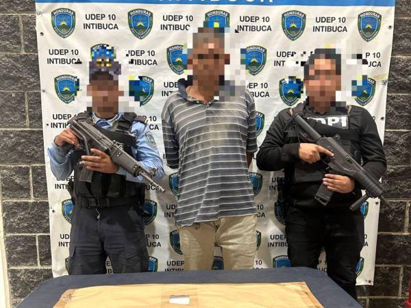 El detenido será remitido ante la Fiscalía del Ministerio Público (MP) para que responda por el delito.