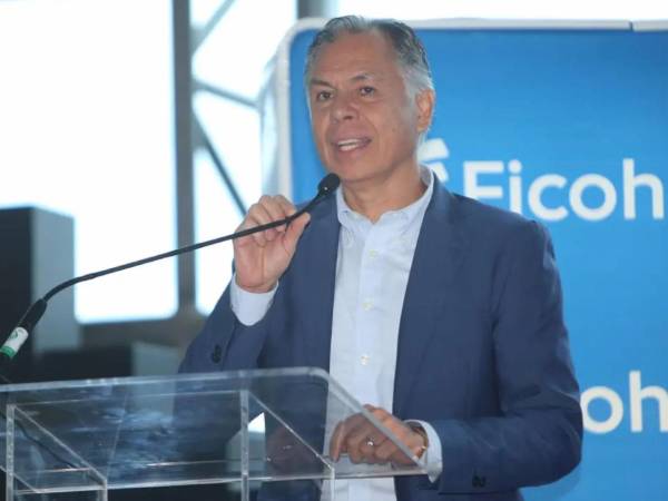 José Ernesto Mejía se encargó de dar más detalles del tema FVS en Honduras.