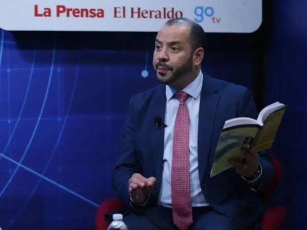 En el mismo mensaje, Solórzano recordó que el proceso electoral se ha desarrollado de forma “difícil, accidentado y con deficiencias”, sin embargo, a su criterio, esto es un llamado a “la reflexión”.