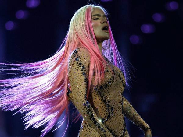 El nuevo disco de Karol G combina reguetón y otros sonidos urbanos con colaboraciones de Bruno Mars, Drake, Judeline y Rusowsky en un trabajo que apuesta por la vulnerabilidad sin perder su esencia.