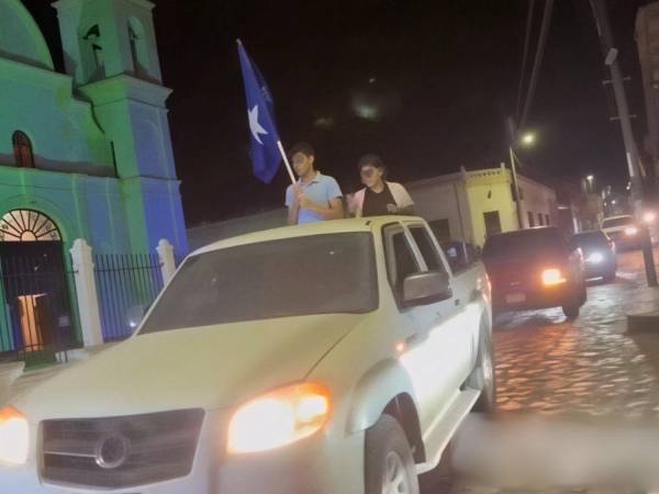 Donald Trump anunció indulto a Juan Orlando Hernández, desatando celebración en Gracias, Lempira.