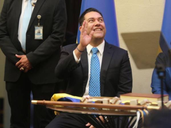 Juan Diego Zelaya dijo que la relación con la CAF dejará beneficios a la capital.