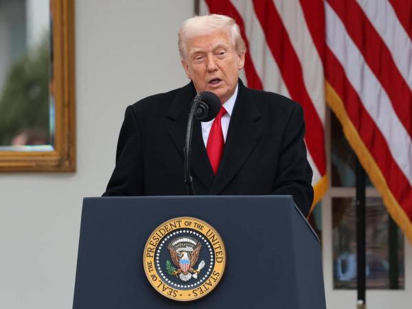 La advertencia se produce en el contexto de los bombardeos estadounidenses contra lanchas en el Caribe.