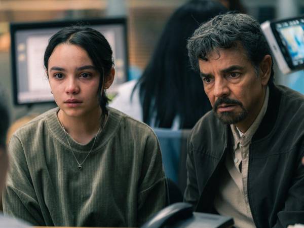Fotografía de una escena en la que aparece el actor mexicano Eugenio Derbez, cedida por la plataforma Prime Vídeo que muestra un fragmento de la serie 'El Juicio'.