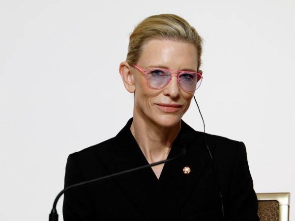 La actriz Cate Blanchett será la madrina del encendido navideño de los Campos Elíseos de París, el 22 de noviembre, con un espectáculo de luz y sonido y el regreso del mercado de Navidad.