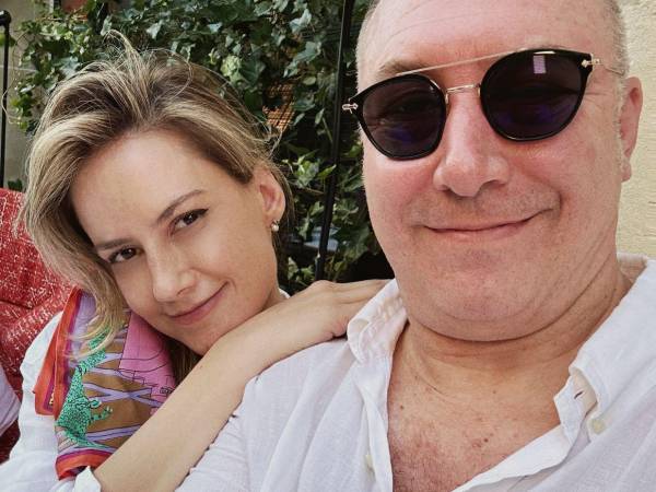 La actriz respondió a las versiones de divorcio con una publicación en Instagram junto a su esposo, Frederic García.