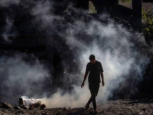 El hecho ocurre mientras continúan los bombardeos en la Franja de Gaza pese al alto el fuego vigente.