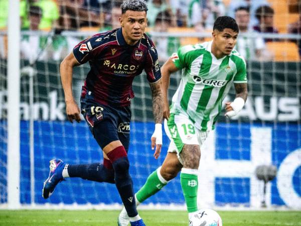 Kervin Arriaga marcó tres tantos en la temporada con el Levante en LaLiga de España.