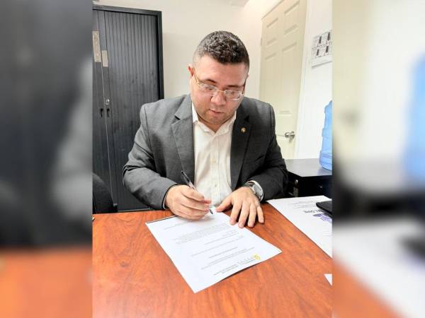 Francisco Pascua denunció persecución y amenazas en Tegucigalpa en las últimos días.