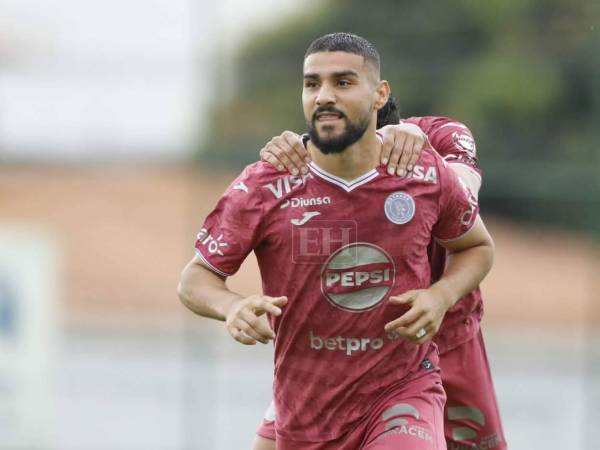 Imágenes del desarrollo del partido.