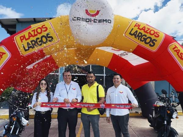 Credidemo celebra el mes del amor con su promoción “Felices los 4”, facilitando el acceso a motocicletas Honda.