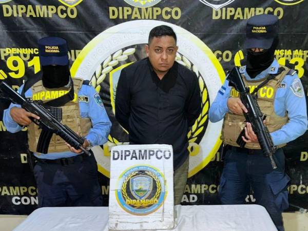 Juan José Morazán García, alias “El Bembas”, fue capturado por agentes de la Dipampco cuando realizaba el cobro de extorsión a transportistas.