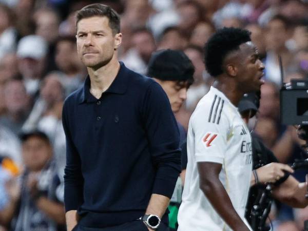 Xabi Alonso se vio feliz por el trabajo del equipo Real Madrid ante Barcelona.
