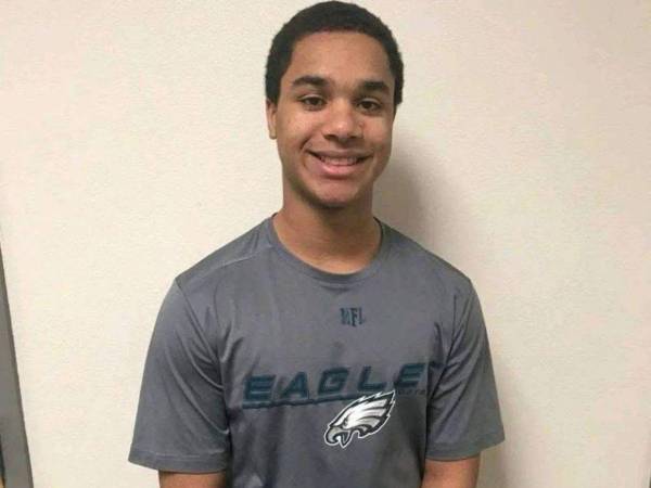 Angelo Marciano Parisano, de 25 años de edad, estaba asignado al Primer Batallón del 228° Regimiento de Aviación del Ejército de Estados Unidos.