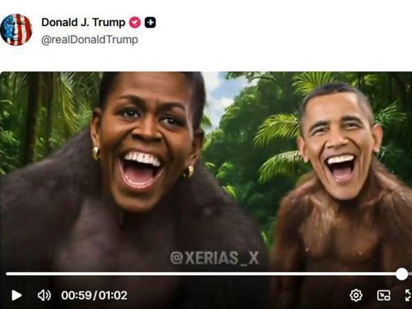 La representación racista del matrimonio como chimpancés en una selva ocurre al final de un corte en el que suena la canción 'The Lion Sleeps Tonight'.