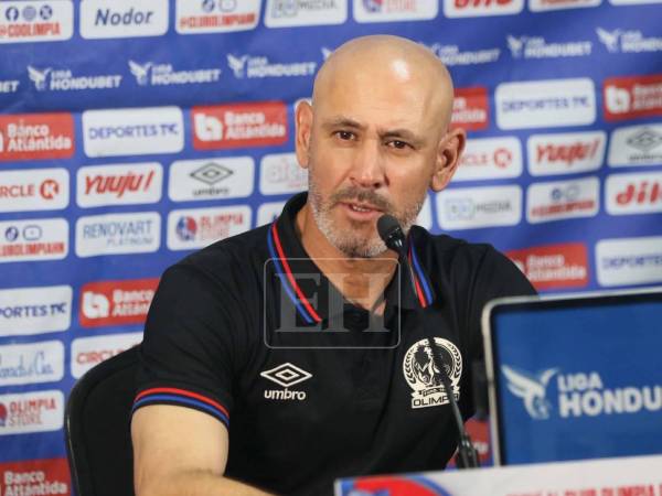 El técnico de Olimpia habló en conferencia de prensa tras vencer a UPNFM.