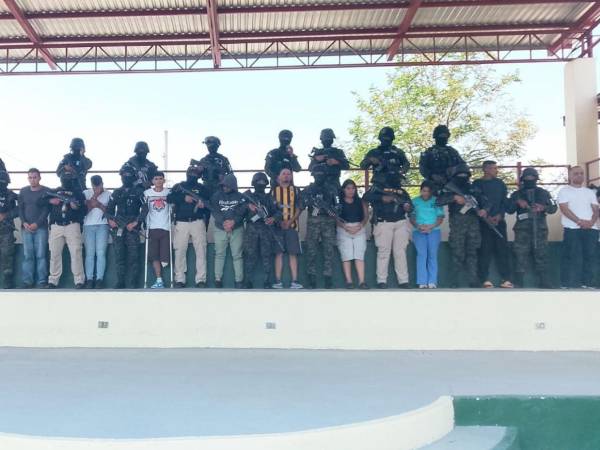 Las 11 personas que resultaron detenidas, fueron llevadas al complejo de la Policía Militar del Orden Público (PMOP) y luego al juzgado que emitió su captura.