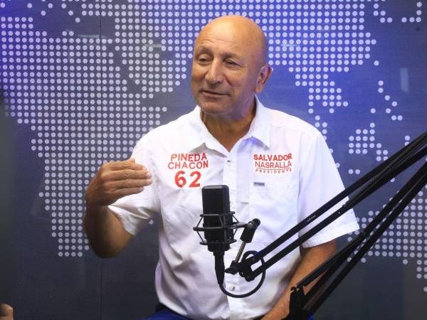 Pineda Chacón pide que el Congreso legisle por el pueblo y promete proyectos sociales, agrícolas y de reciclaje para el Valle de Sula.