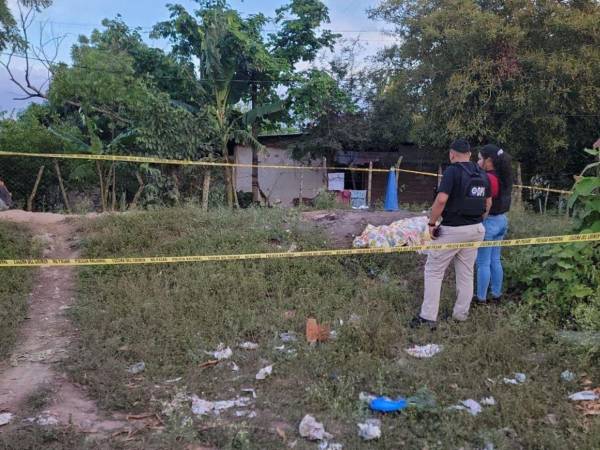 De acuerdo con los primeros reportes, el hombre se encontraba dentro de un campo de fútbol ubicado en la colonia Rosa Luque, cuando ocurrió el ataque armado.