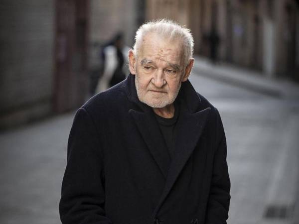 Fallece Béla Tarr, el director de cine estrecho colaborador del nobel Krasznahorkai.