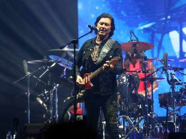 Lo que anoche vivió Tegucigalpa no fue un concierto más: fue la primera vez que Caifanes pisó suelo hondureño en sus 39 años de historia.