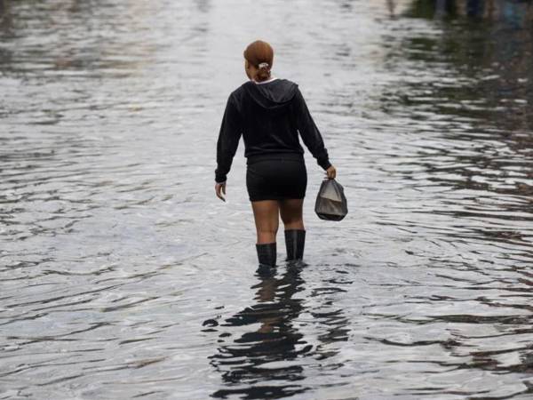 Adelantan que Melissa toque tierra en el extremo oriental de cuba en la madrugada del miércoles,
