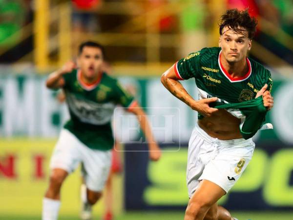 Brian Farioli rescató a Marathón en la recta final del partido.