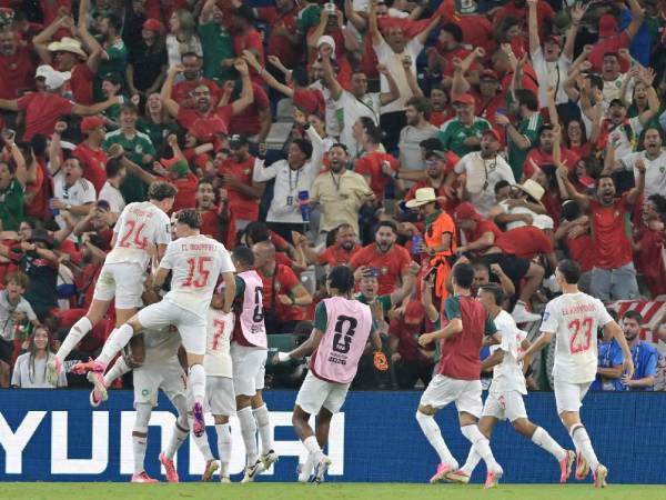 Imágenes del desarrollo del partido.