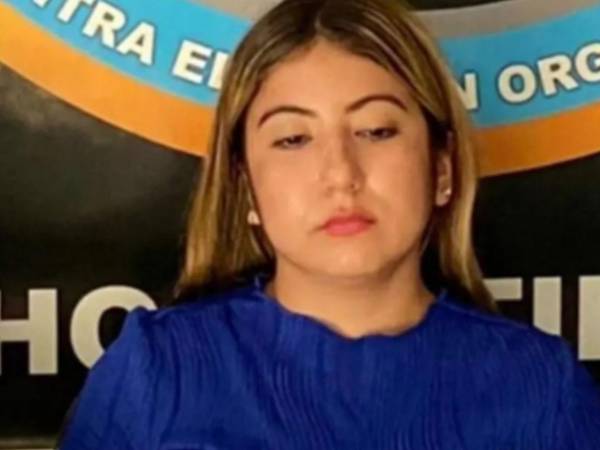 Hellin Damaris Fajardo Hernández, conocida como “La Nena”, es una supuesta líder de la pandilla 18.