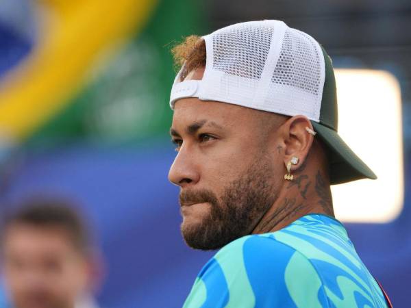 Neymar sigue sin estar en óptimas condiciones con la Selección de Brasil.