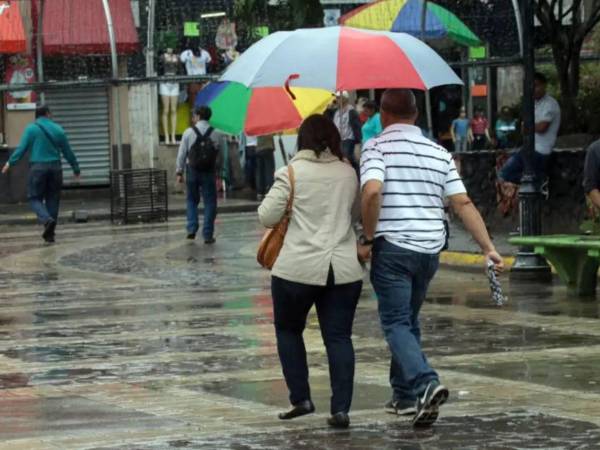 COPECO declaró alerta verde para Islas de la Bahía, Cortés, Atlántida, Colón y Yoro por la llegada de un frente frío.