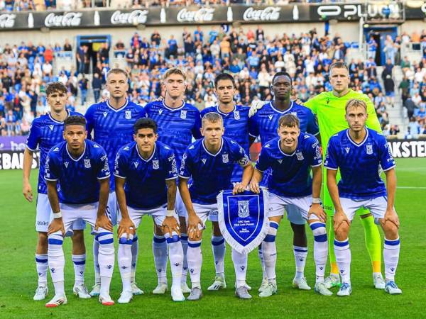 Luis Palma solo jugó los primeros minutos en el triunfo del Lech Poznań sobre el Genk.