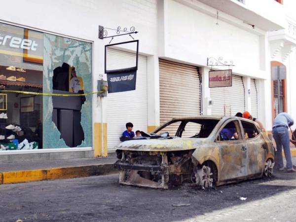 Estados Unidos pidió a sus ciudadanos ser precavidos en estos días tras la muerte de El Mencho